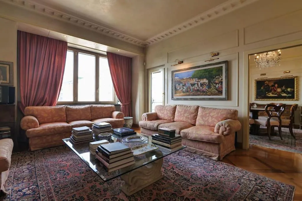 Centro Extra Luxury Appartment With Terrace Milan Apartment