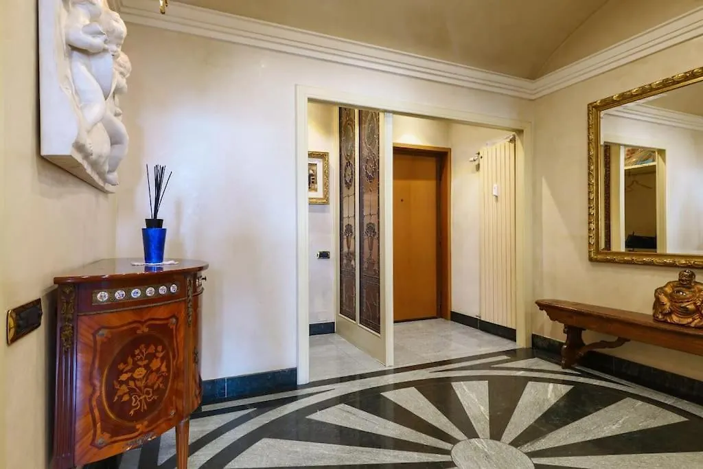 Centro Extra Luxury Appartment With Terrace Milan Apartment